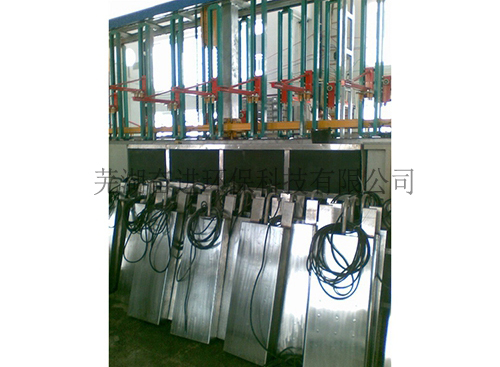 自動超聲波清洗機震板