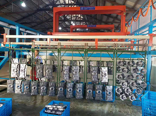 龍門式自動掛鍍生產(chǎn)線