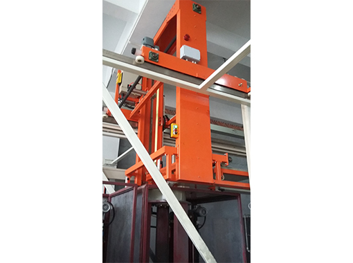 龍門式自動掛鍍生產線