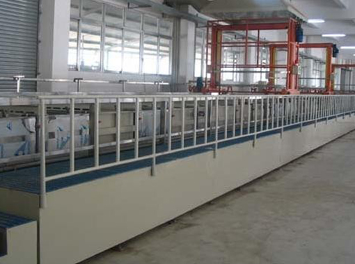 電鍍：電鍍自動線龍門