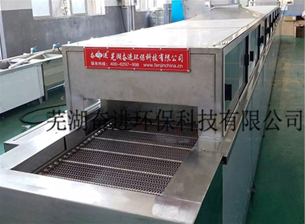 通過平面式超聲波清洗機