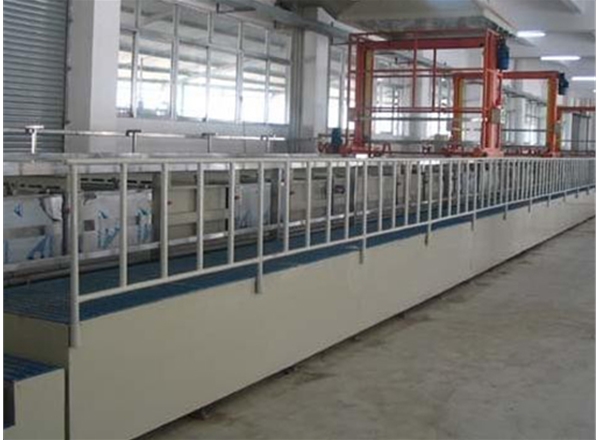 電鍍：電鍍自動線龍門