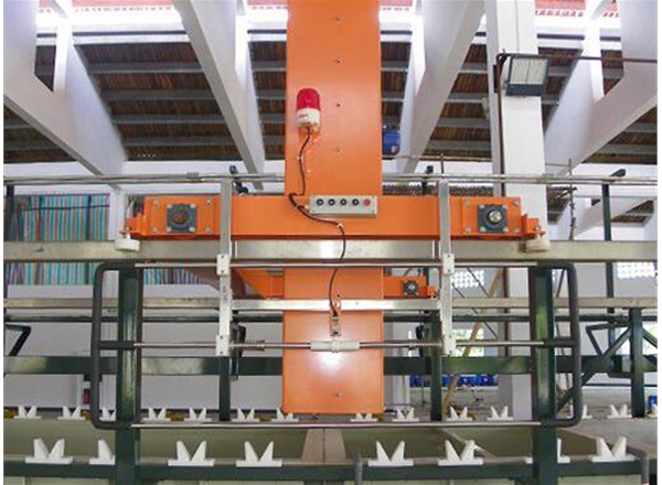 龍門式自動滾鍍生產線