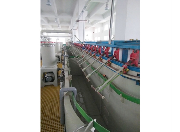 爬坡式自動生產線